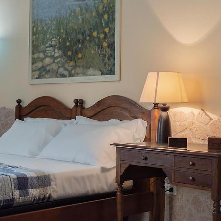Bed and Breakfast Lu Caffa By Typney Vernole Exterior foto