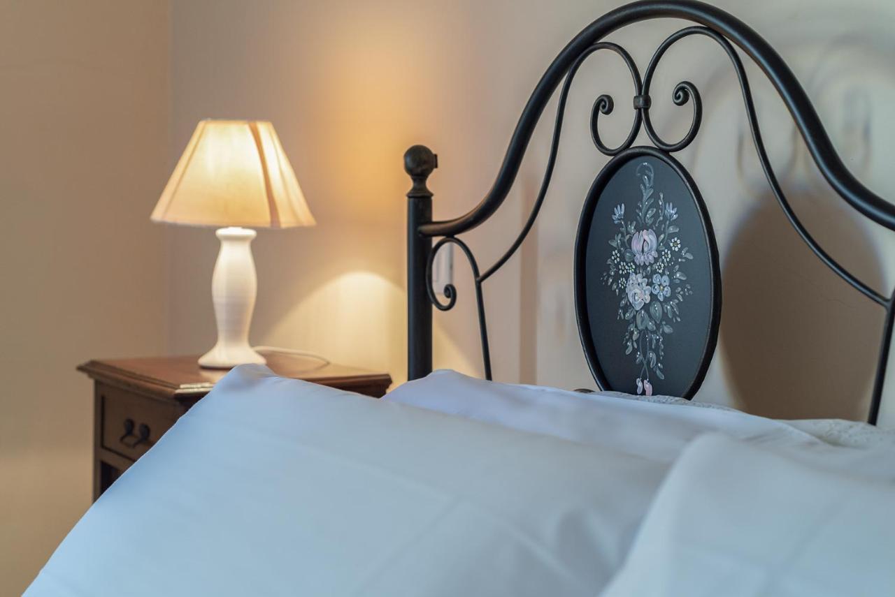 Bed and Breakfast Lu Caffa By Typney Vernole Exterior foto