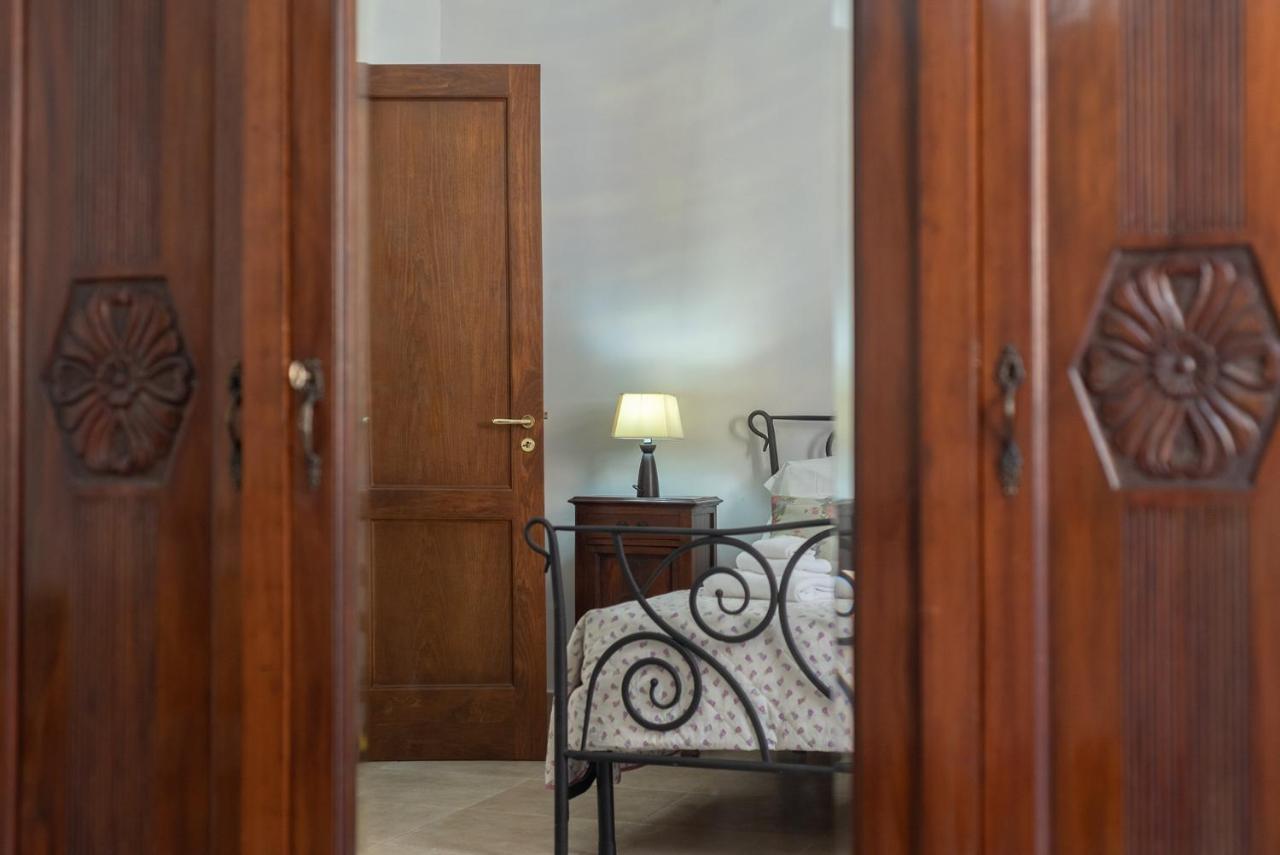 Bed and Breakfast Lu Caffa By Typney Vernole Exterior foto